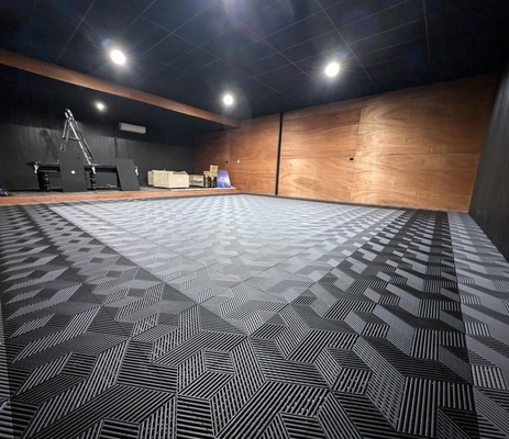 Black Interlocking Workshop Sàn thảm Polypropylene Gạch nối